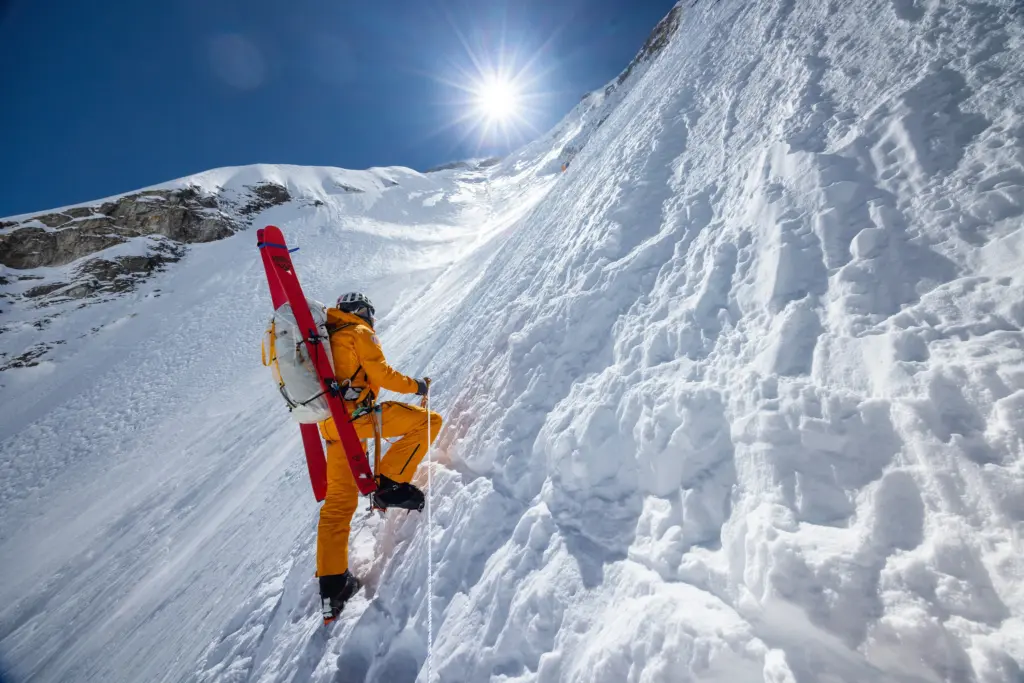 “EVEREST: THE OTHER SIDE” FROM OSCAR®-WINNING FILMMAKERS  ELIZABETH CHAI VASARHELYI AND JIMMY CHIN TO  OPEN EXCLUSIVELY IN CINEMAS AND IMAX® THIS AUTUMN